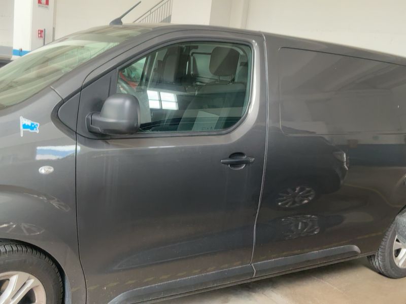 Opel Vivaro 2.0 CDTI M Edition L2 — zdjęcie 4