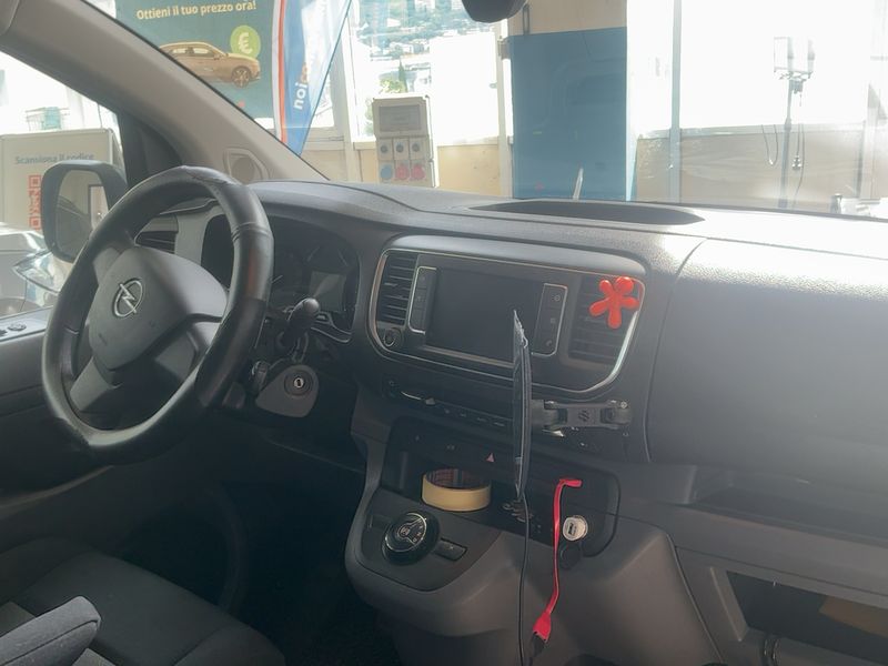 Opel Vivaro 2.0 CDTI M Edition L2 — zdjęcie 12