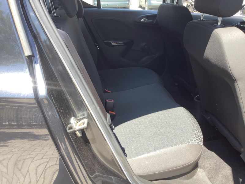 Opel Corsa 1.4 Edition — zdjęcie 14
