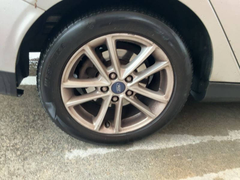 Ford Focus 1.0 EcoBoost Business 2016 – снимка 9