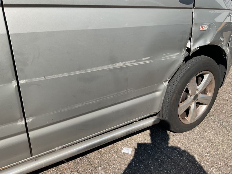 Volkswagen T5 Caravelle 2.0 TDI Comfortline lang 2015 – снимка 23