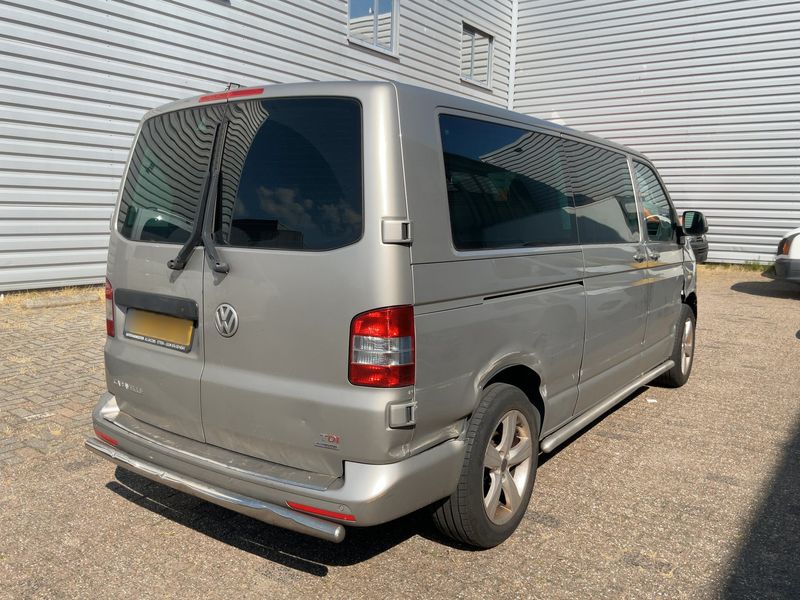 Volkswagen T5 Caravelle 2.0 TDI Comfortline lang 2015 – снимка 8