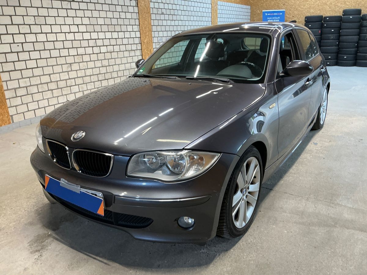 BMW 1er 2004 — photo 1