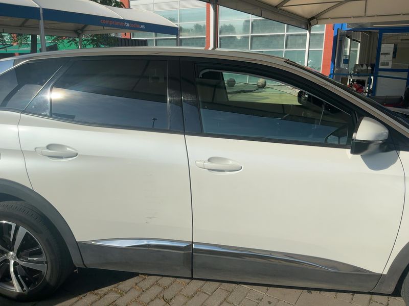 Peugeot 3008 1.2 PureTech Allure — zdjęcie 7