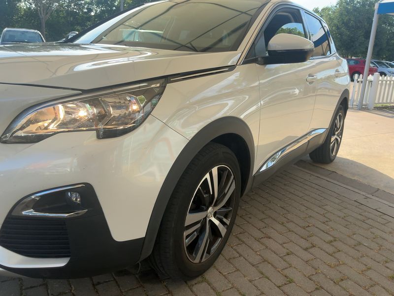 Peugeot 3008 1.2 PureTech Allure — zdjęcie 2