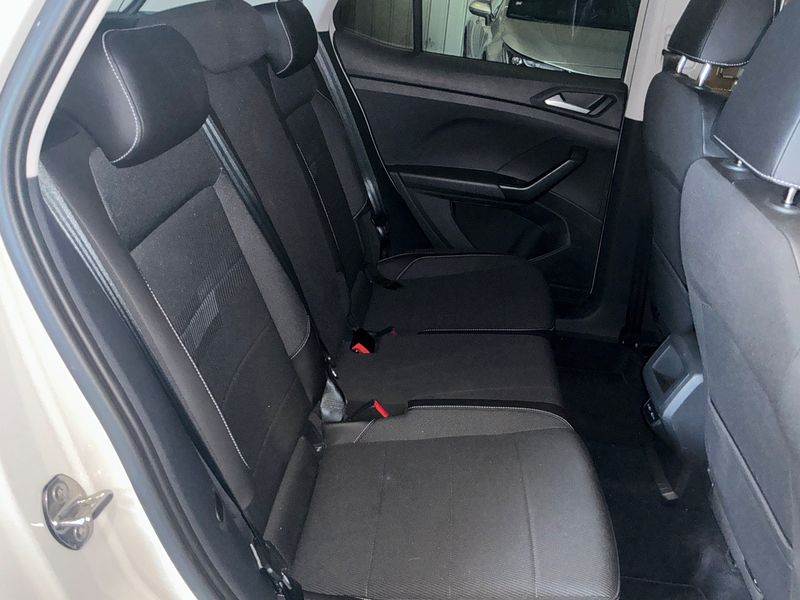 Volkswagen T-Cross 1.0 TSI Carat — zdjęcie 14