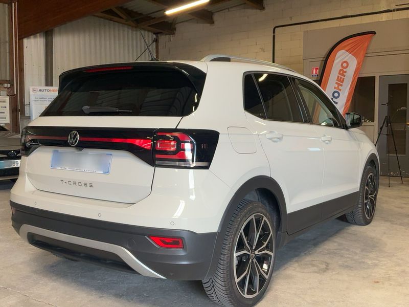 Volkswagen T-Cross 1.0 TSI Carat — zdjęcie 6