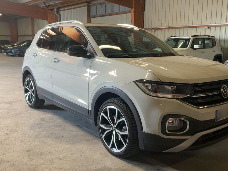 Volkswagen T-Cross 1.0 TSI Carat — zdjęcie 8