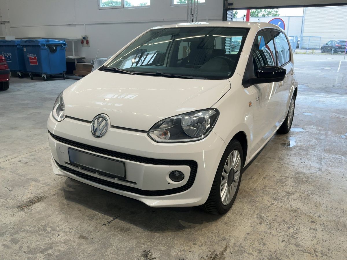 Volkswagen up! 2015