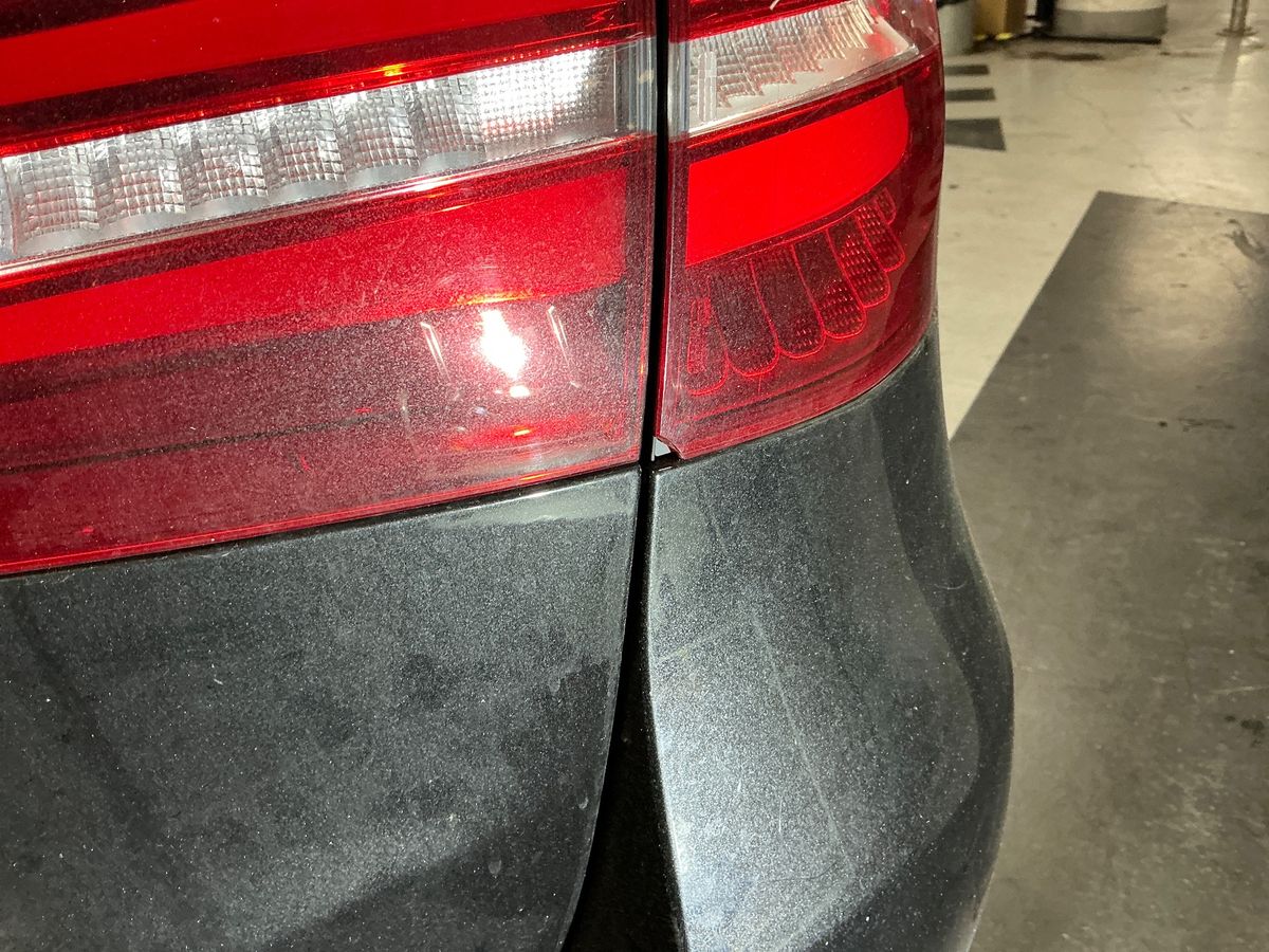 Mercedes-Benz GLC-Klasse 2018 — photo 30