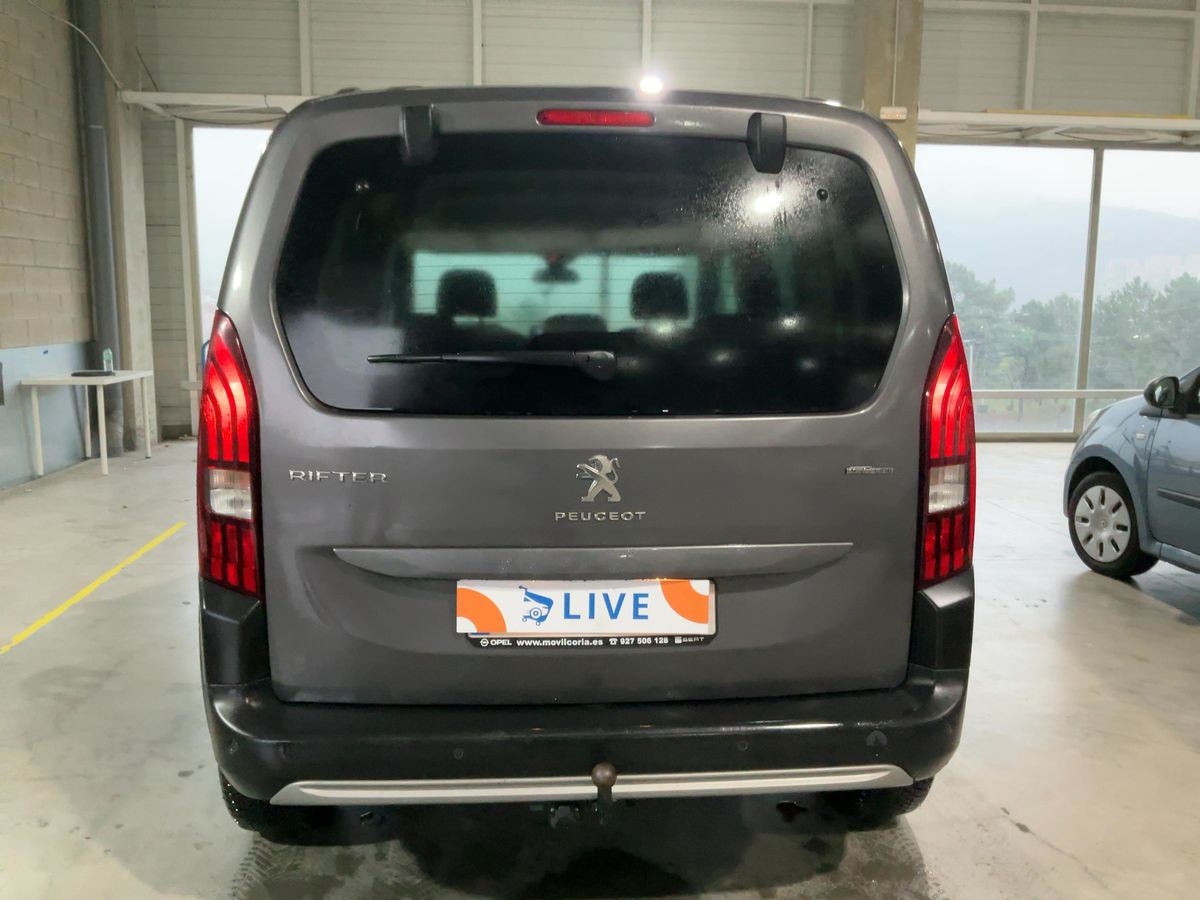 Peugeot Rifter 2020 — photo 8