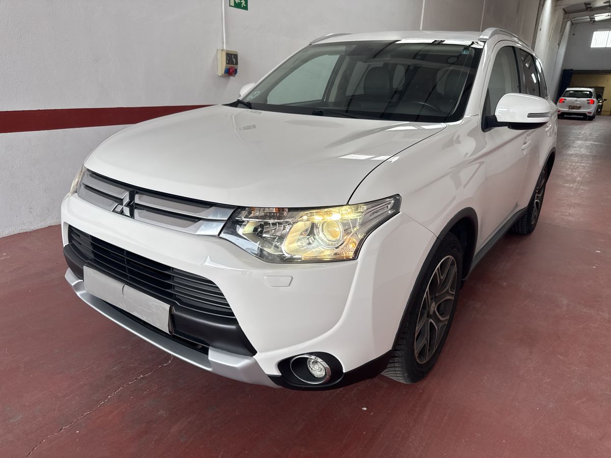 Mitsubishi Outlander 2.2 DI-D Kaiteki 4WD