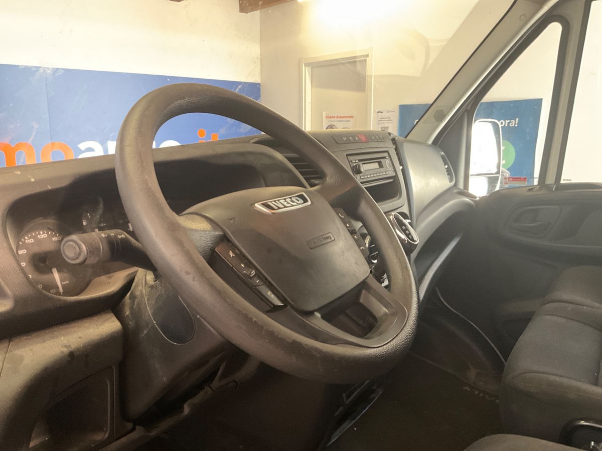 Iveco Daily 2019 — photo 45