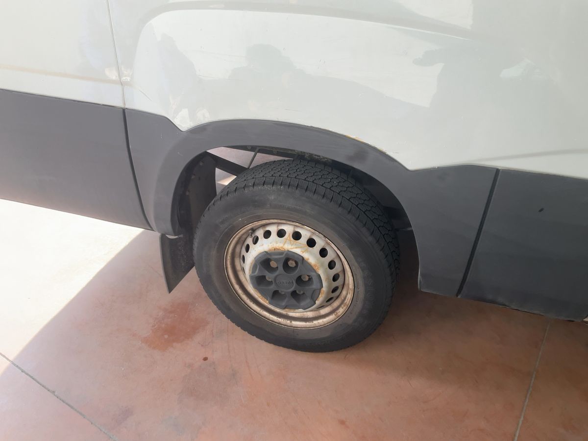 Iveco Daily 2019 — photo 10