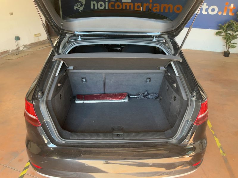 Audi A3 Sportback 1.6 TDI Sport — zdjęcie 10