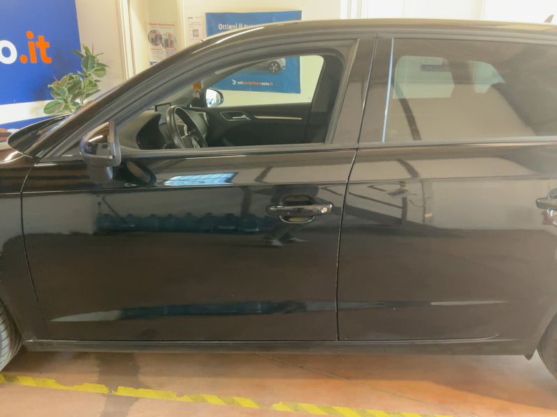 Audi A3 Sportback 1.6 TDI Sport — zdjęcie 4