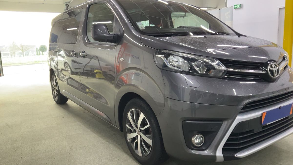 Toyota ProAce 2018 — photo 13