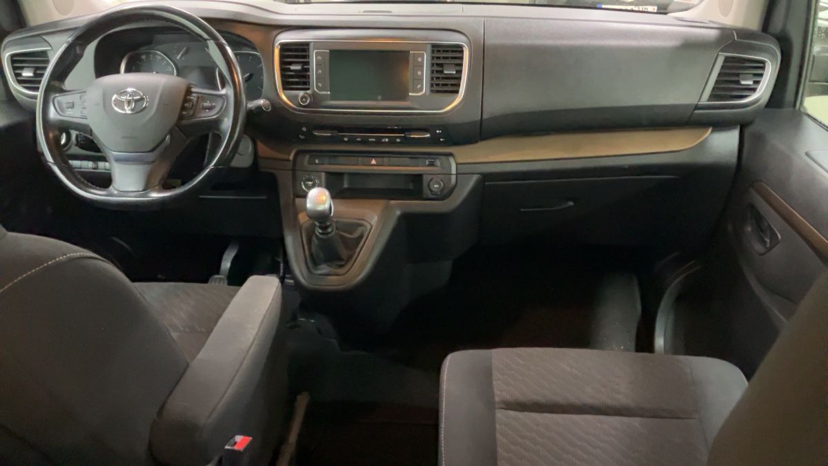Toyota ProAce 2018 — photo 18