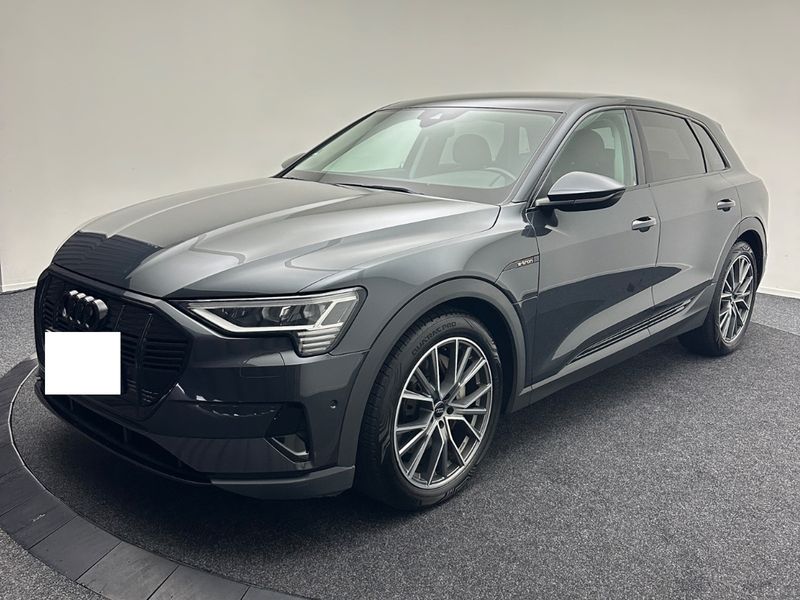 Audi e-tron 50 quattro
