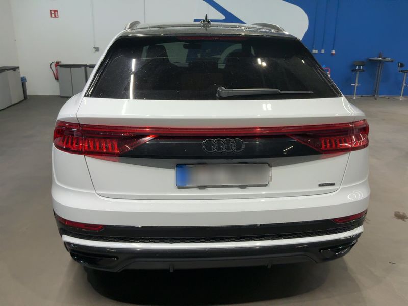 Audi Q8 60 TFSIe quattro — zdjęcie 5