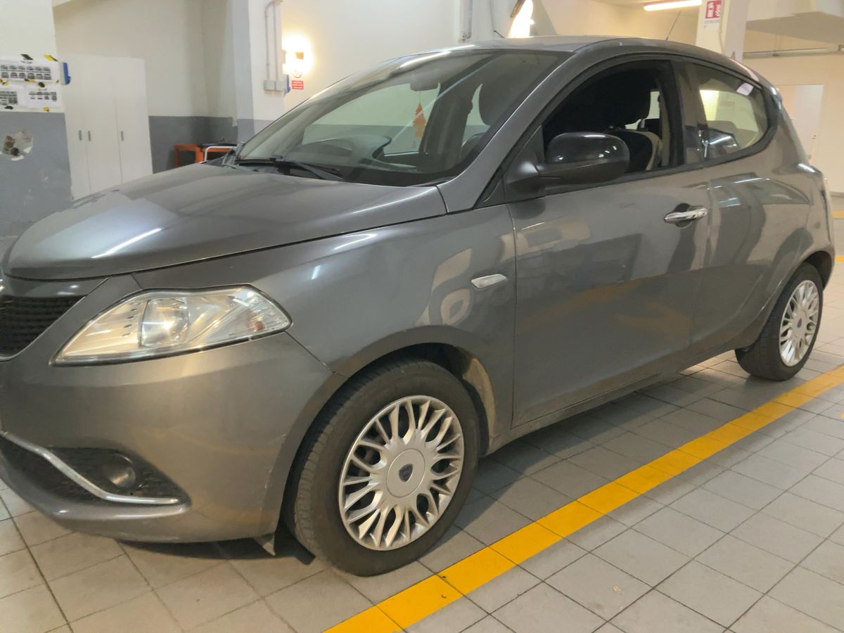 Lancia Ypsilon d'occasion