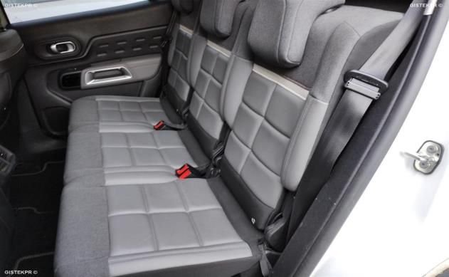 Citroen C5 Aircross 1.6 Plug-in Hybrid ë-EAT8 Shine Pack — zdjęcie 12