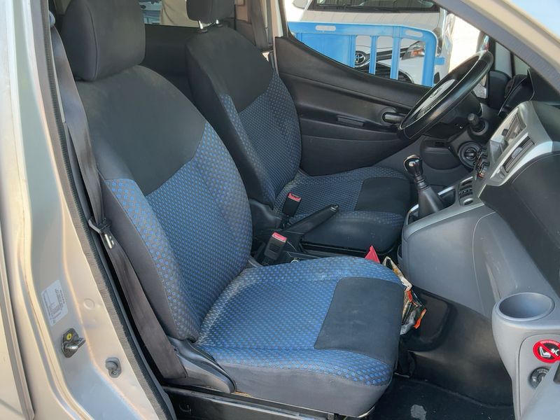 Nissan NV200 Evalia 1.5 dCi Comfort — zdjęcie 11