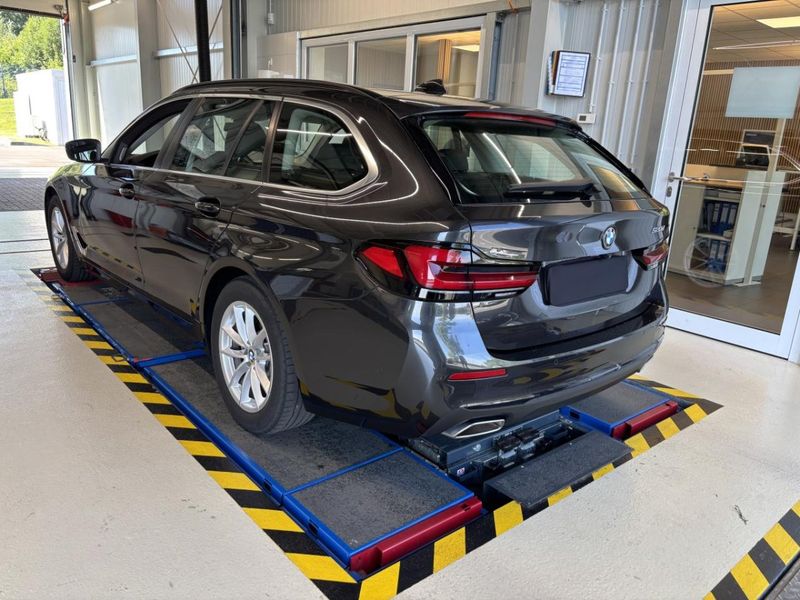 BMW 5er 520d Mild-Hybrid — zdjęcie 2