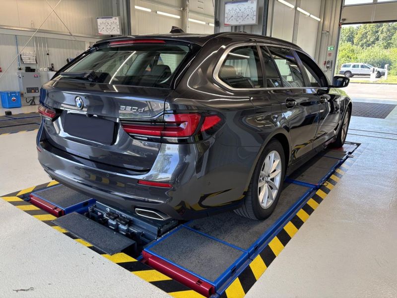 BMW 5er 520d Mild-Hybrid — zdjęcie 3