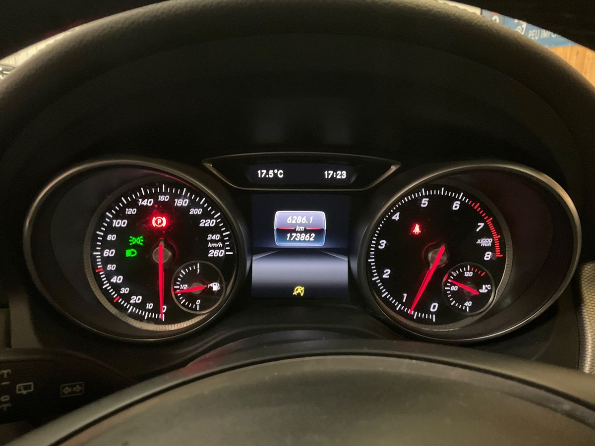 Mercedes-Benz CLA-Klasse 2016 — photo 19