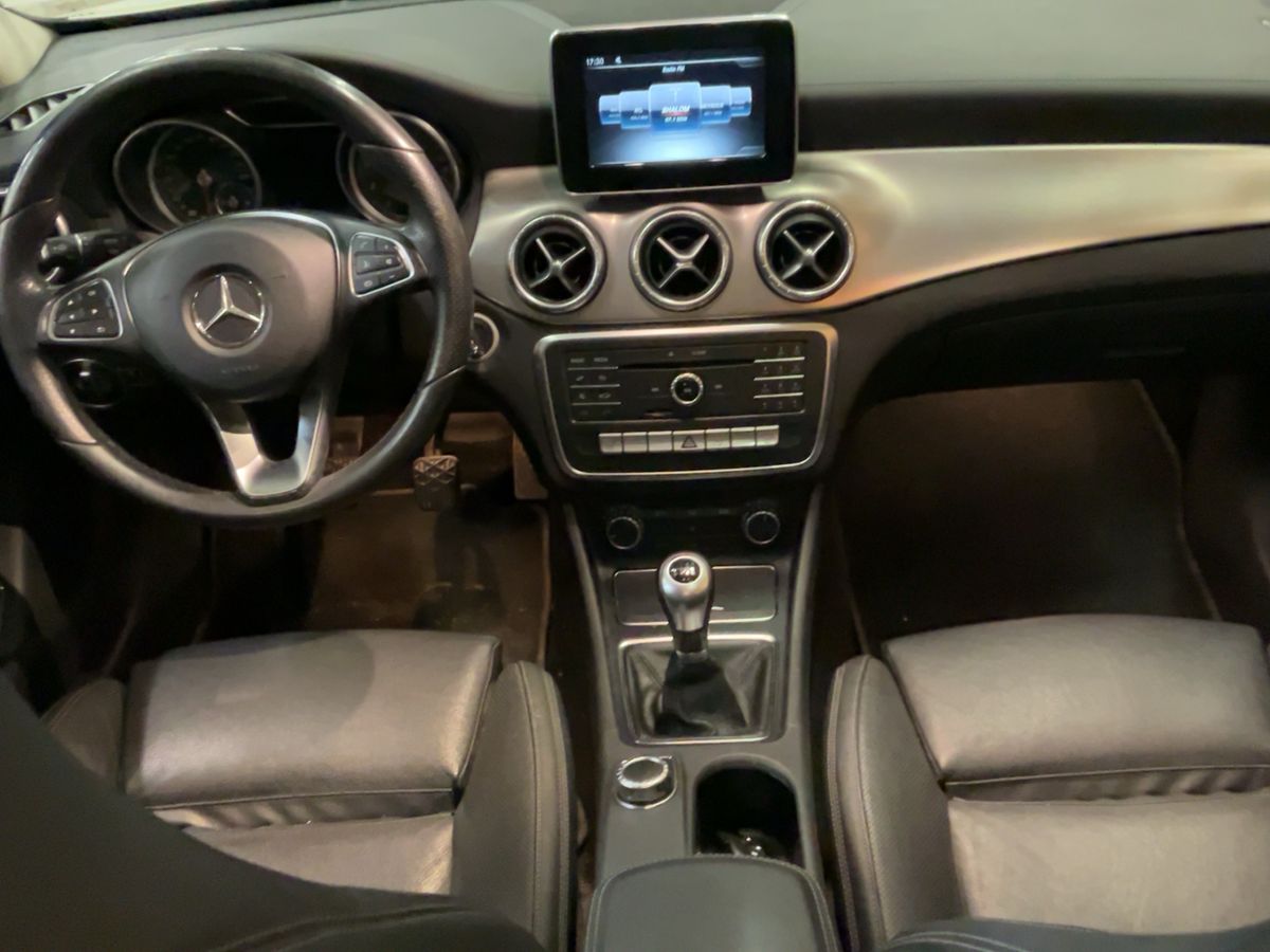 Mercedes-Benz CLA-Klasse 2016 — photo 18