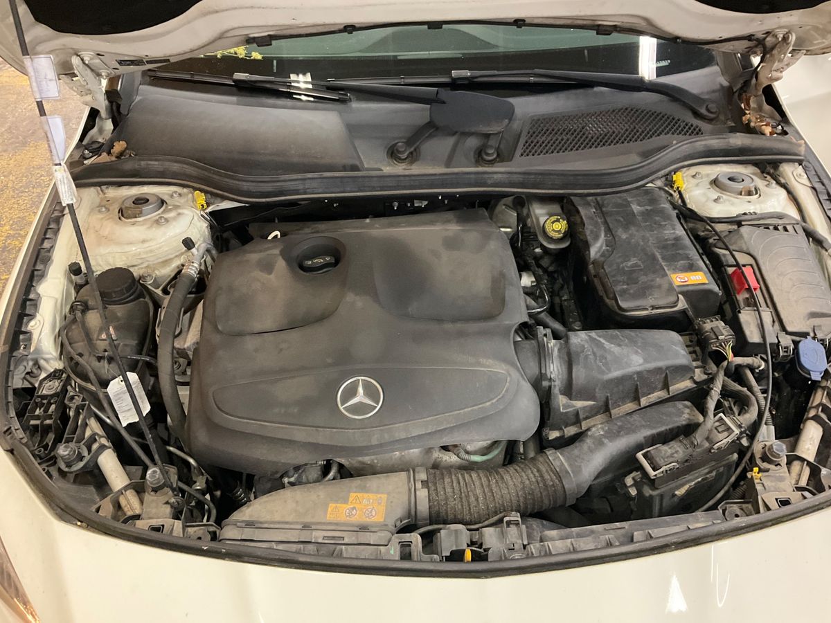Mercedes-Benz CLA-Klasse 2016 — photo 43