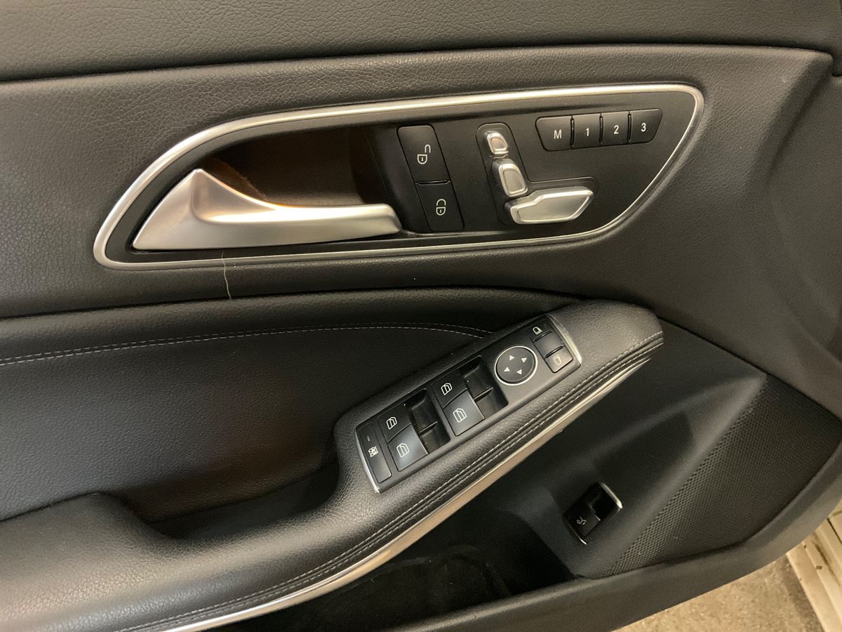 Mercedes-Benz CLA-Klasse 2016 — photo 42