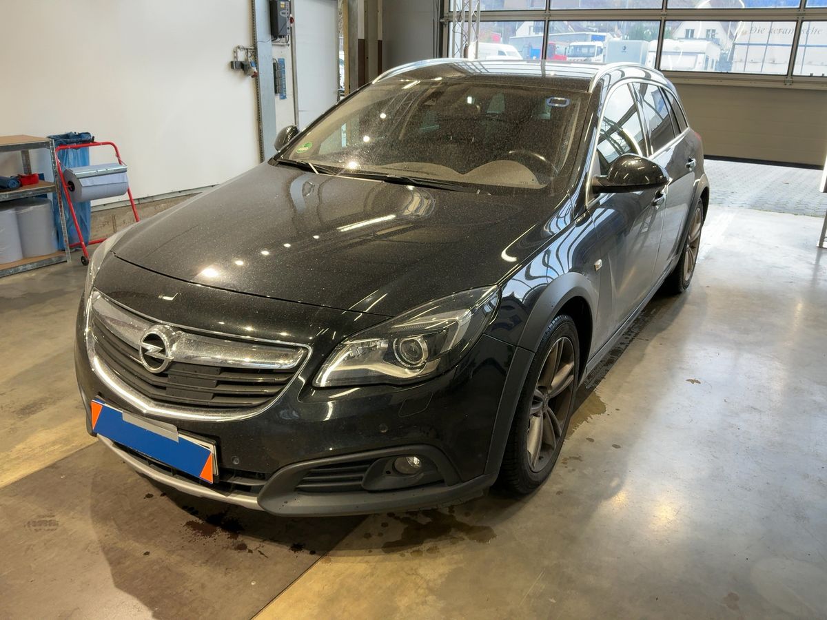 Opel Insignia 2016 — photo 1