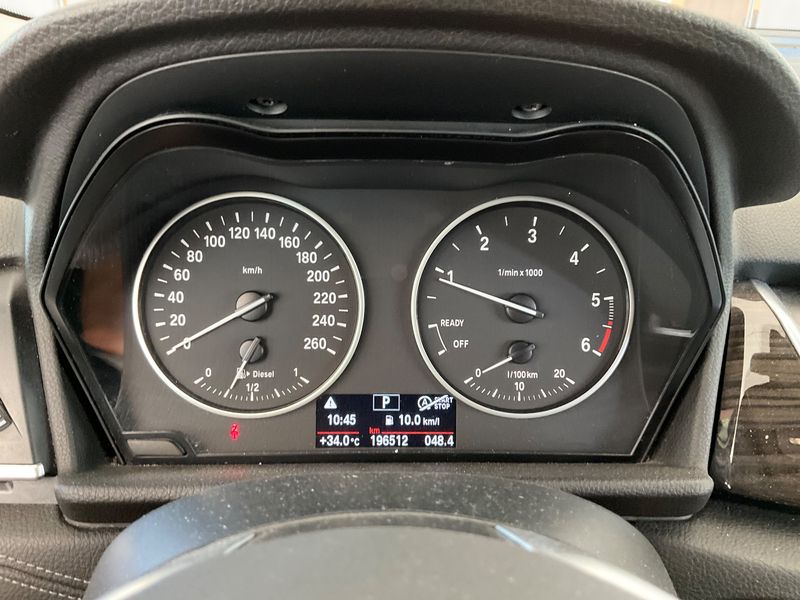 BMW 2er 218d Active Tourer Luxury Line 2016 – снимка 18