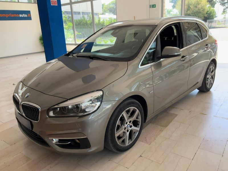 BMW 2er 218d Active Tourer Luxury Line 2016 – снимка 1