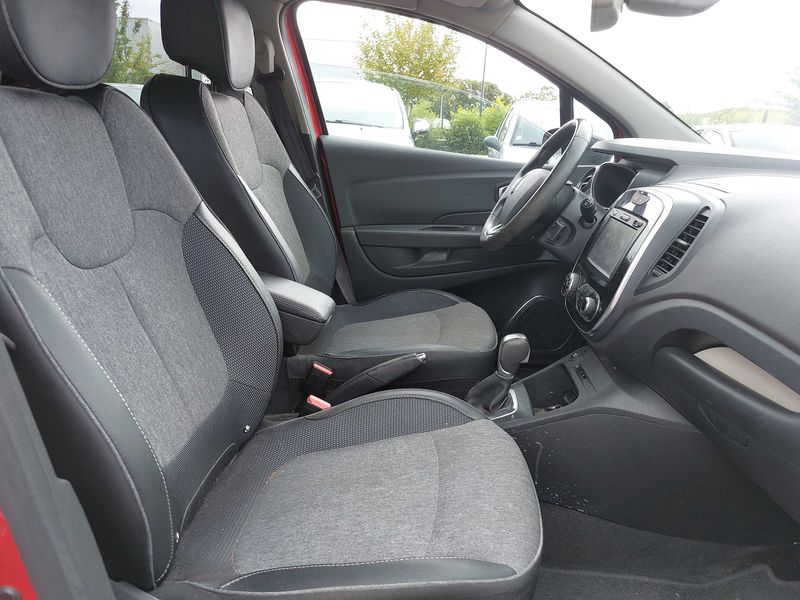 Renault Captur 1.2 TCe Energy Intens — zdjęcie 10
