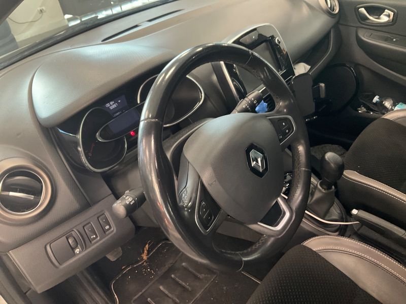 Renault Clio 1.5 dCi Energy Intens 2017 – снимка 27