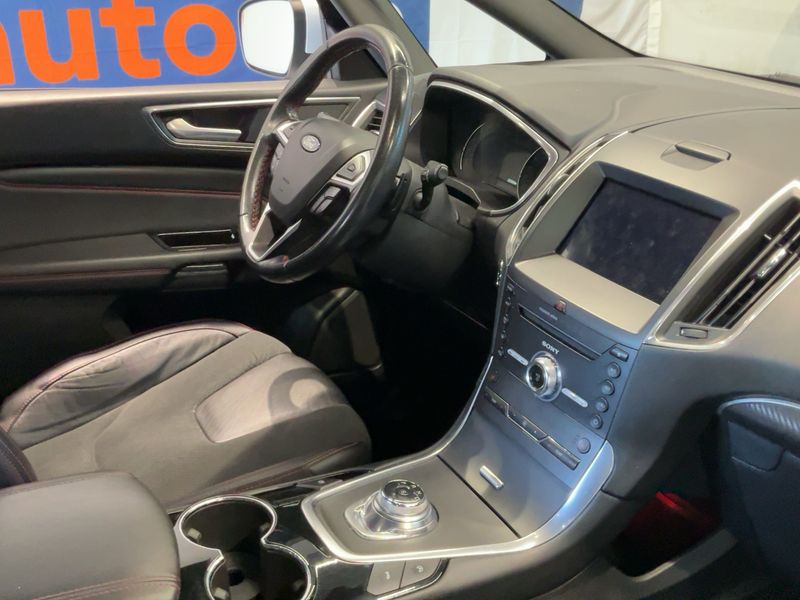 Ford S-Max 2.0 TDCi EcoBlue ST-Line — zdjęcie 12