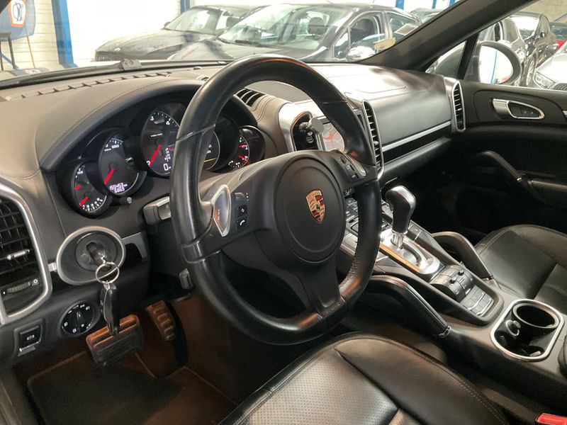 Porsche Cayenne Diesel 2013 – снимка 25