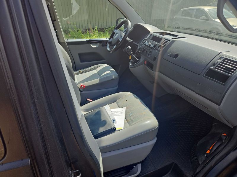 Volkswagen T5 Transporter 2.0 Kasten — zdjęcie 13