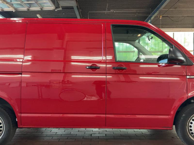 Volkswagen T6 Transporter 2.0 TDI Kasten — zdjęcie 7