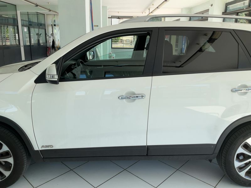 Kia Sorento 2.2 CRDi Spirit 4WD — zdjęcie 4