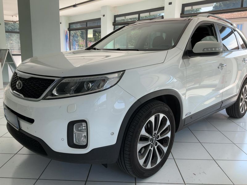 Kia Sorento 2.2 CRDi Spirit 4WD — zdjęcie 2