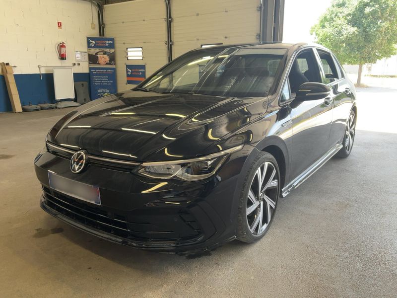 Volkswagen Golf VIII 2.0 TDI R-Line — zdjęcie 1