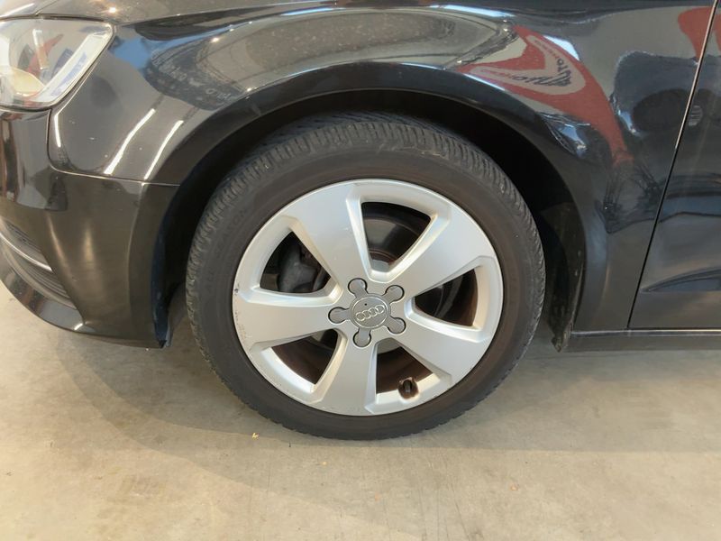 Audi A3 Sportback 1.2 TFSI Attraction 2014 – снимка 3