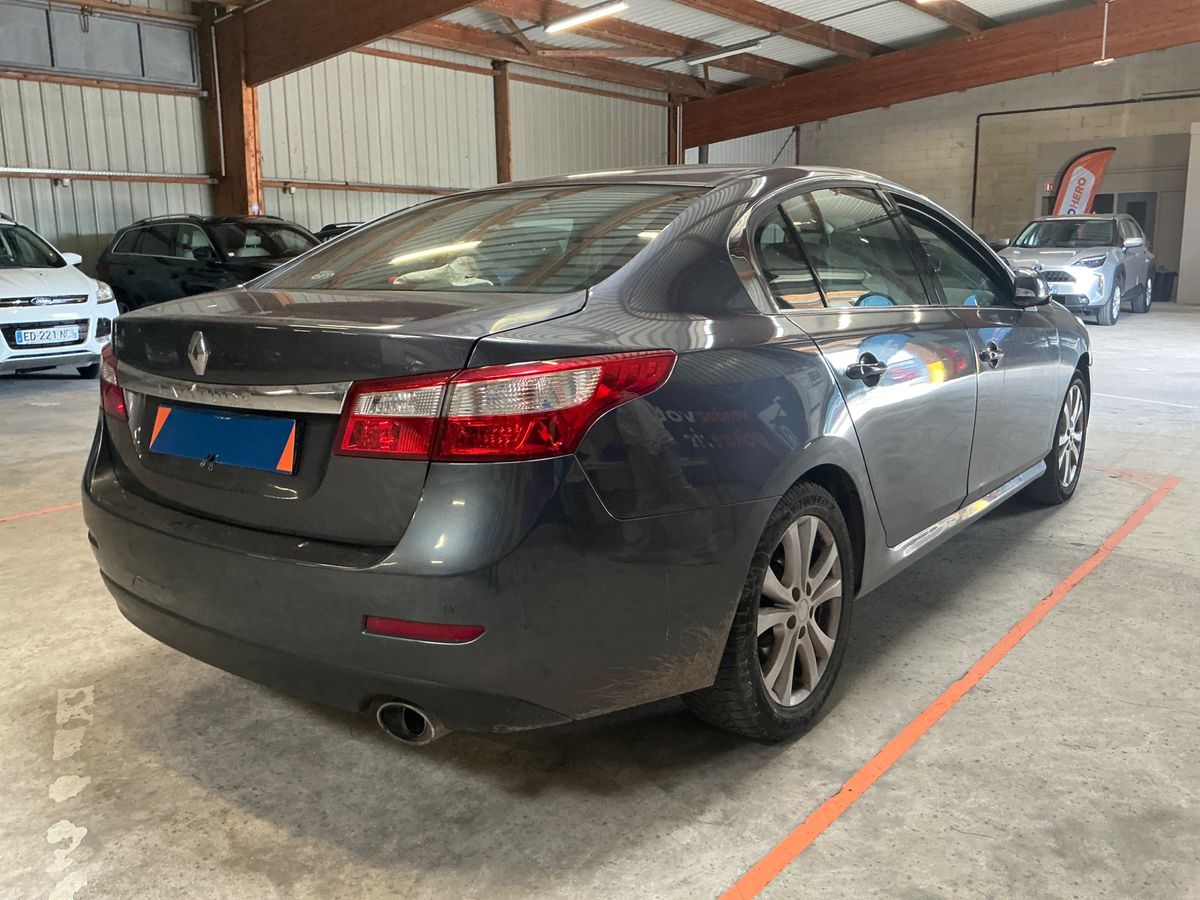 Renault Latitude d'occasion