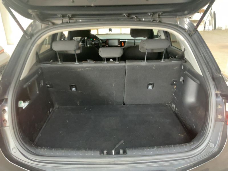 Kia Stonic 1.4 Spirit — zdjęcie 10