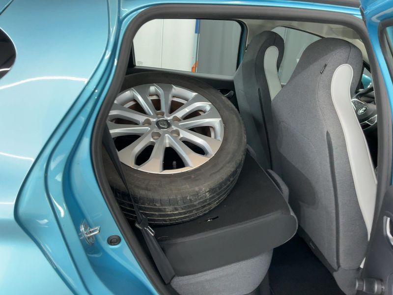 Renault Zoe electric drive 51 kW Experience — zdjęcie 14