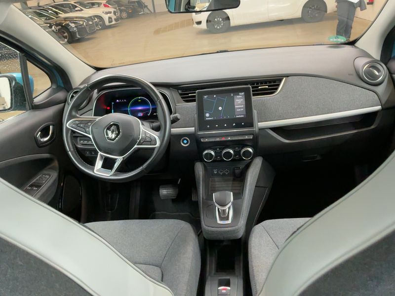 Renault Zoe electric drive 51 kW Experience — zdjęcie 12